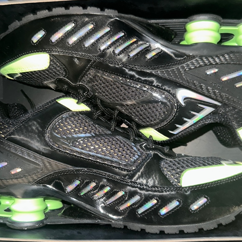 Nike shock sneakers